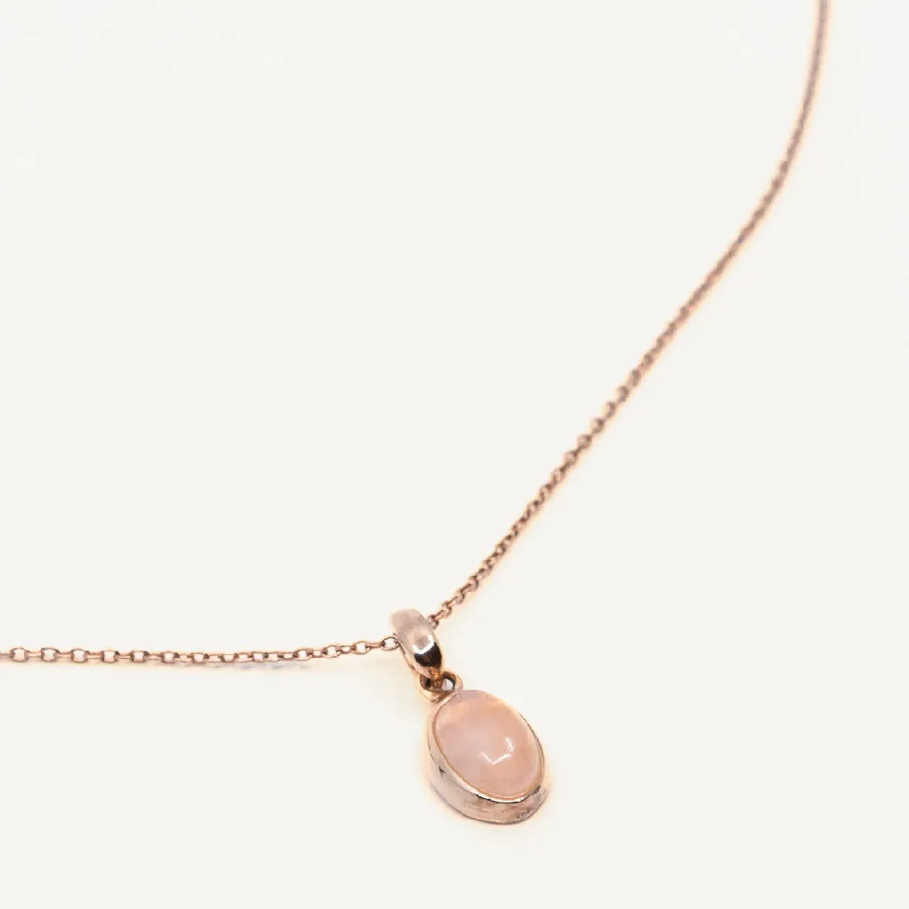 Ajei Rose Quartz Small Oval Pendant Necklace