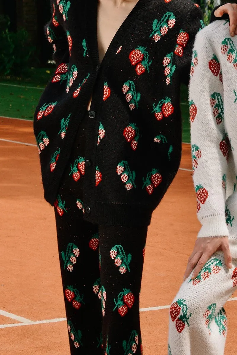 BLACK ROSE KNITTED PANTS