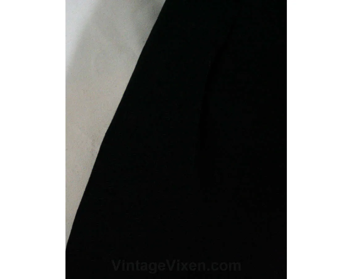 Size 8 Boy's Ski Pant - Nice Quality 1950s 1960s Boys Winter Stretch Stirrup Pants - Heavy Black Knit - Athletic Skiing - Waist 23 - 45229