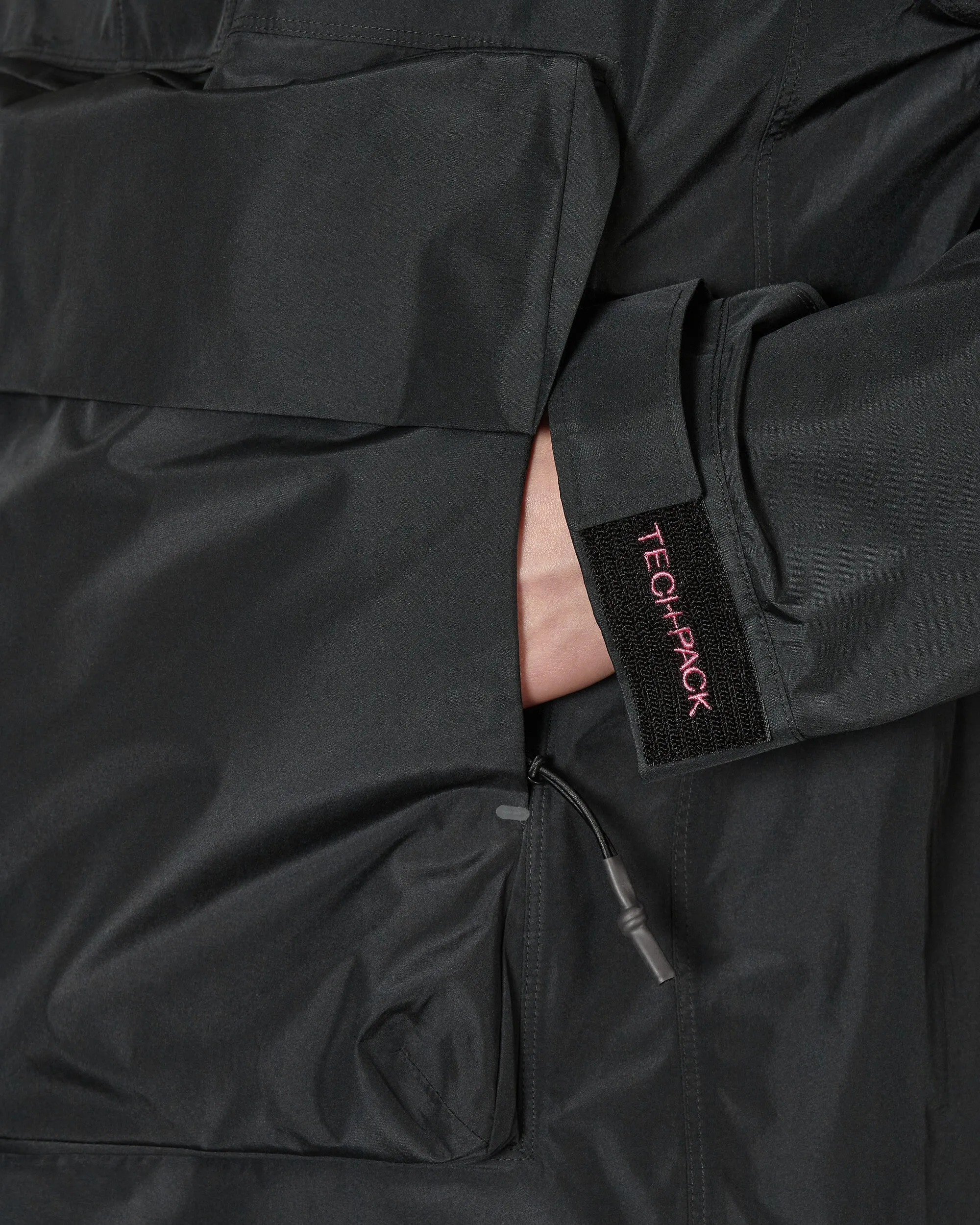 Storm-FIT ADV GORE-TEX Anorak Black