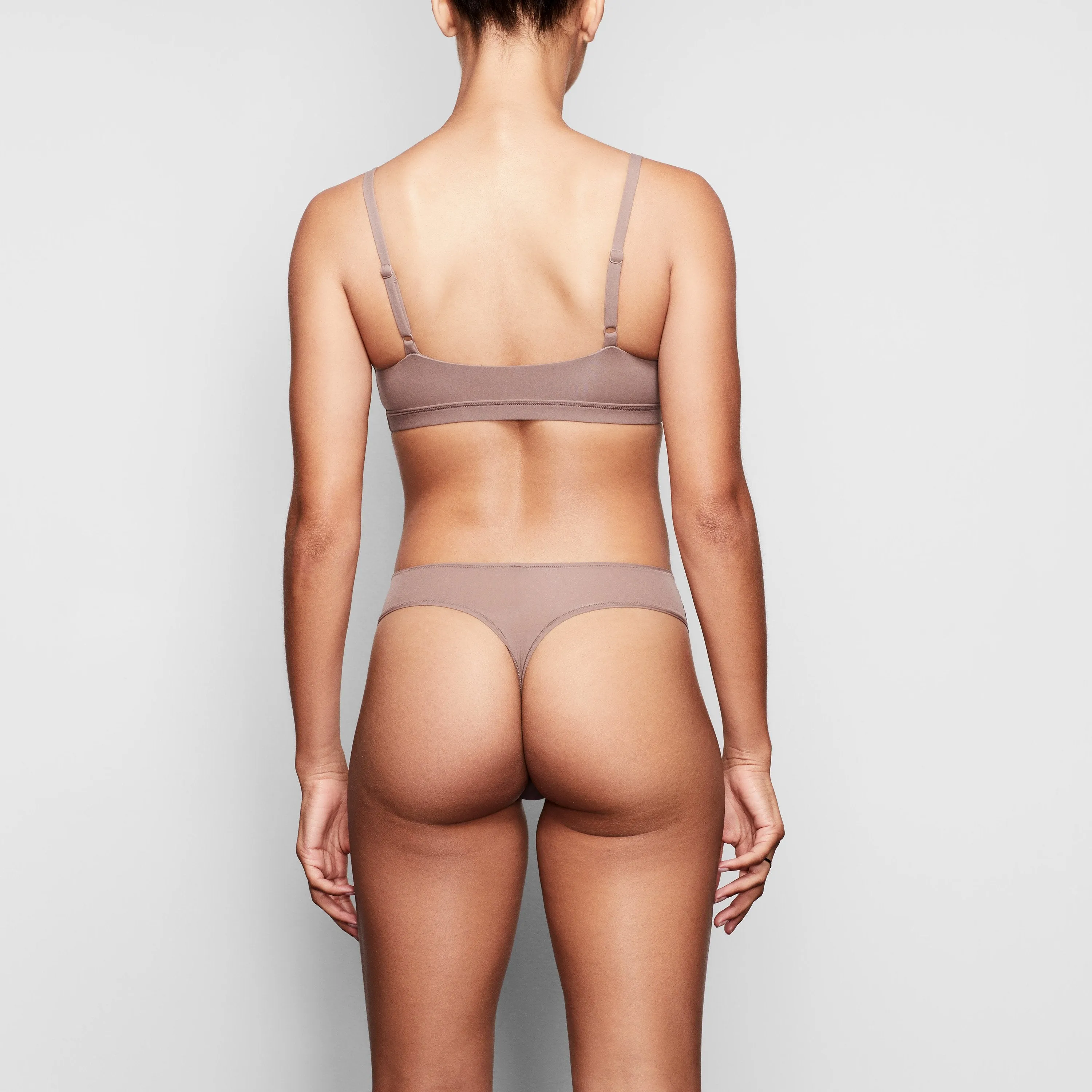 THONG | UMBER